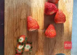 Strawberry Cream Sandwich Recipe Illustration 4