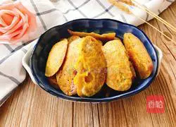 Illustration of how to make golden steamed bun slices 8