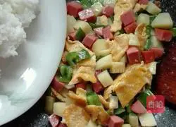 Assorted Egg Fried Rice Recipe Illustration 9