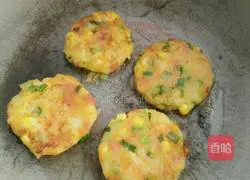 Potato cakes Illustration of how to do it 5