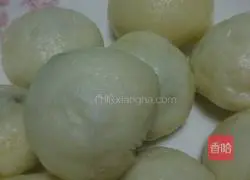  Reunion and reunion: illustrations of how to make golden steamed buns 9