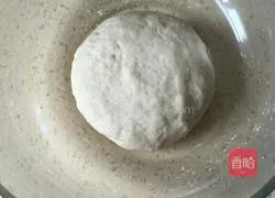 Illustration of how to make plum and vegetable pancakes 3