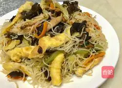 Illustration of how to make fried rice noodles 7