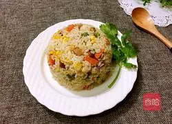 Illustration of how to make colorful fried rice 7