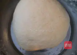 Illustration of how to make small pancakes 4