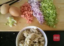 Illustration of how to make Qinxiang multigrain fried rice 2