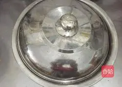 Illustration of how to make meat floss steamed buns 1