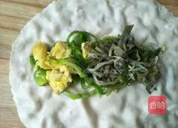 Illustration of how to make water burritos 9