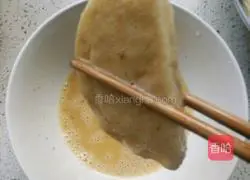 Illustration of how to make pan-fried steamed bun slices 7