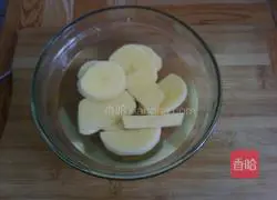 Illustration of how to make pan-fried potato patties 1