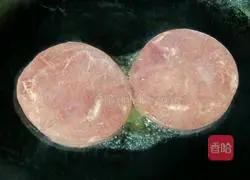 Beef and Egg Sandwich Recipe Illustration 2