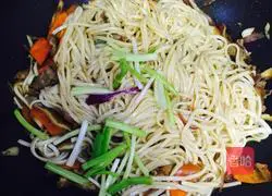 Recipe for beef assorted fried noodles Illustration 8