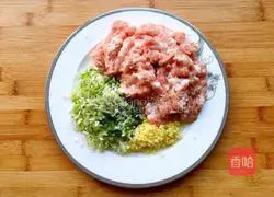 Illustration of how to make amaranth and meat dumplings 6