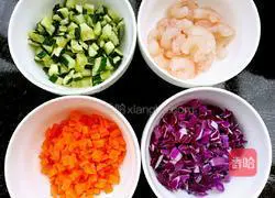 Illustration of how to make shrimp fried rice 1