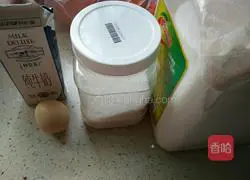 Illustration of how to make egg and milk pancakes 1