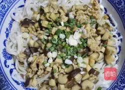 Noodle toppings illustration 10