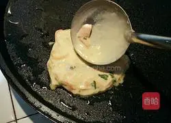 Illustration of how to make white radish pancakes 9