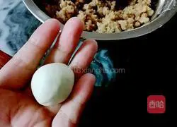 Illustration of making homemade cucumber flavored glutinous rice balls 11
