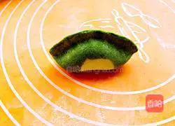 Illustration of how to make cabbage (Baicai) dumplings 17
