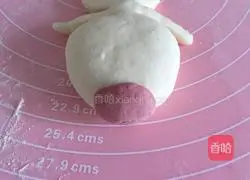 Illustration of how to make cute cow steamed buns 12