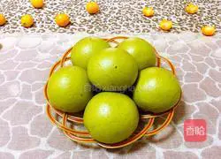 Illustration of how to make spinach steamed buns 14