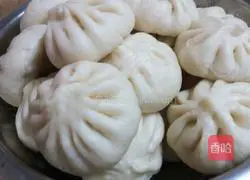 Illustration of how to make meat buns 7