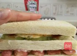 Illustration of how to make a sandwich 18