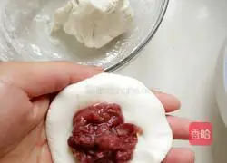 Illustration of how to make sesame red bean glutinous rice cake 5