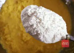 Illustration of how to make sweet and tender corn cakes 7