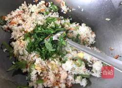 Pineapple, Shrimp, Egg Fried Rice Recipe Illustration 16