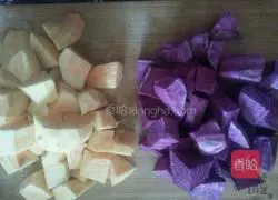 Illustration of how to make two-color glutinous rice balls 1