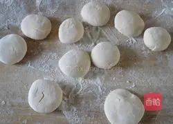 Pretzel and salt cake Illustration of how to do it 6