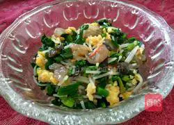 Illustration of how to make spinach, shrimp and egg dumpling fillings 8