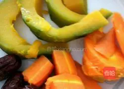 Illustration of how to make pumpkin carrot and egg pancakes 1