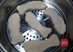 Illustration of how to make surplus steamed buns every year 8