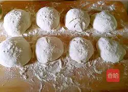 Illustration of how to make homemade meatloaf 5