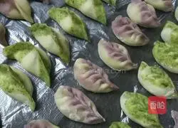 Illustration of how to make colorful dumplings 4