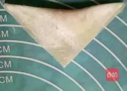 Illustration of how to make seaweed wontons 4