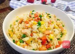 Illustration of how to make colorful fried rice 8