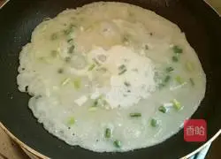 Illustration of how to make scallion pancakes 8