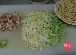 Illustration of how to make shredded fried cake 3 