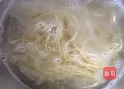 Illustration of how to make sesame sauce noodles 4
