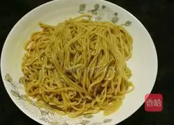 Illustration of how to make scallion oil noodles 12