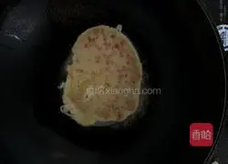 Illustration of how to make ham and egg pancakes 5