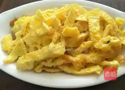 Illustration of how to make noodles with beans and eggs 4