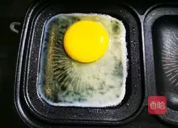 Egg Sandwich and Ham Recipe Illustration 3