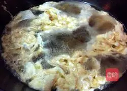 Illustration of how to make breakfast noodles 4