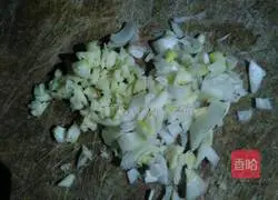 Illustration of how to make sausage fried rice 2