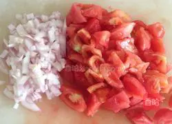 Illustration of how to make tomato beef noodles 1