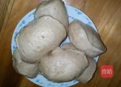 Illustration of how to make brown sugar steamed buns 5